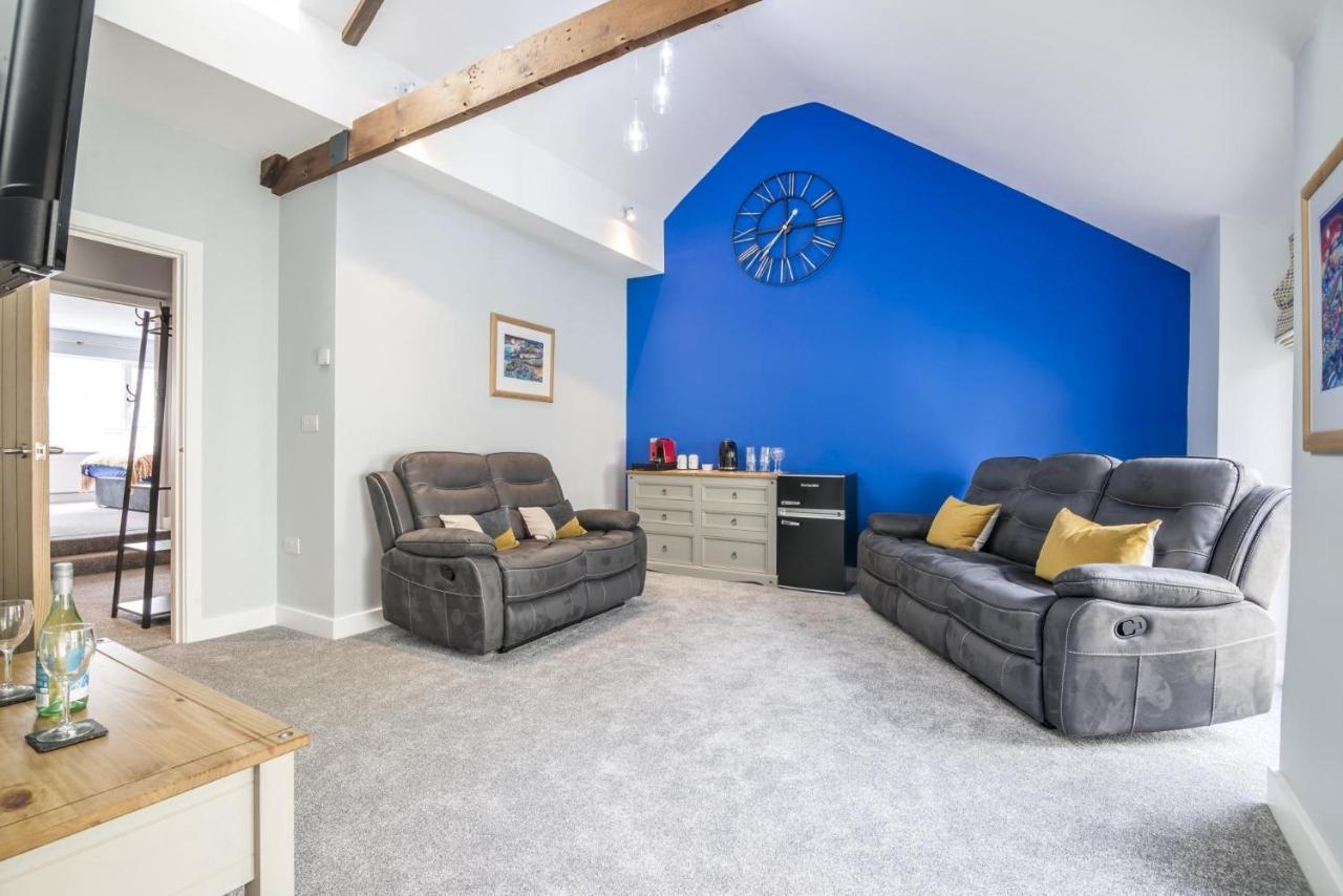 To Mawr - 2 Bedroom Apartment - Tenby Zewnętrze zdjęcie